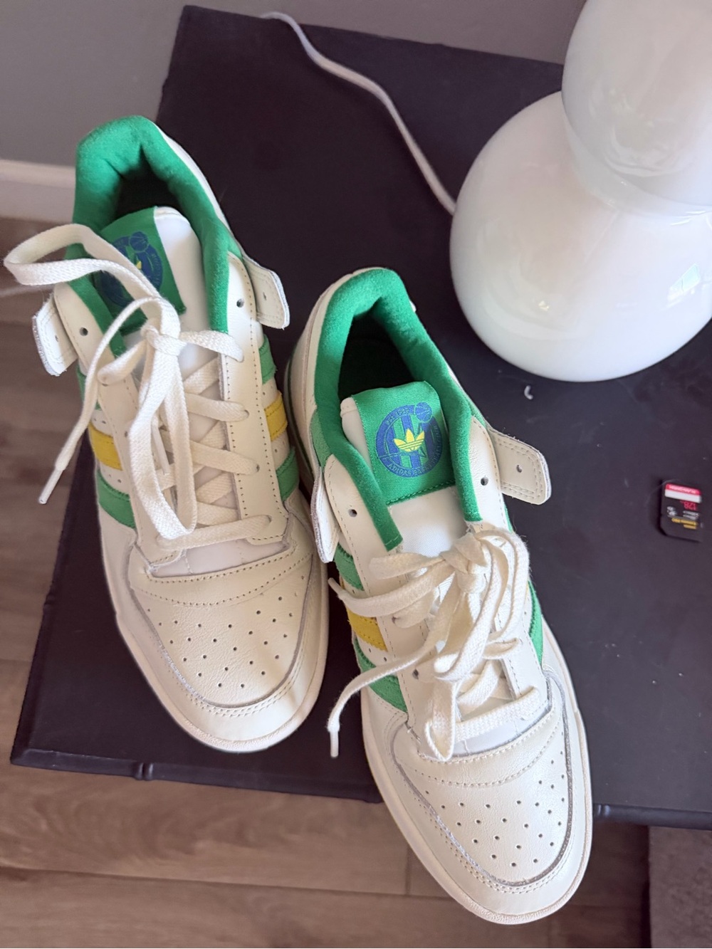 adidas  White Green Yellow  Sneakers size 8.5W - Picture 3 of 4